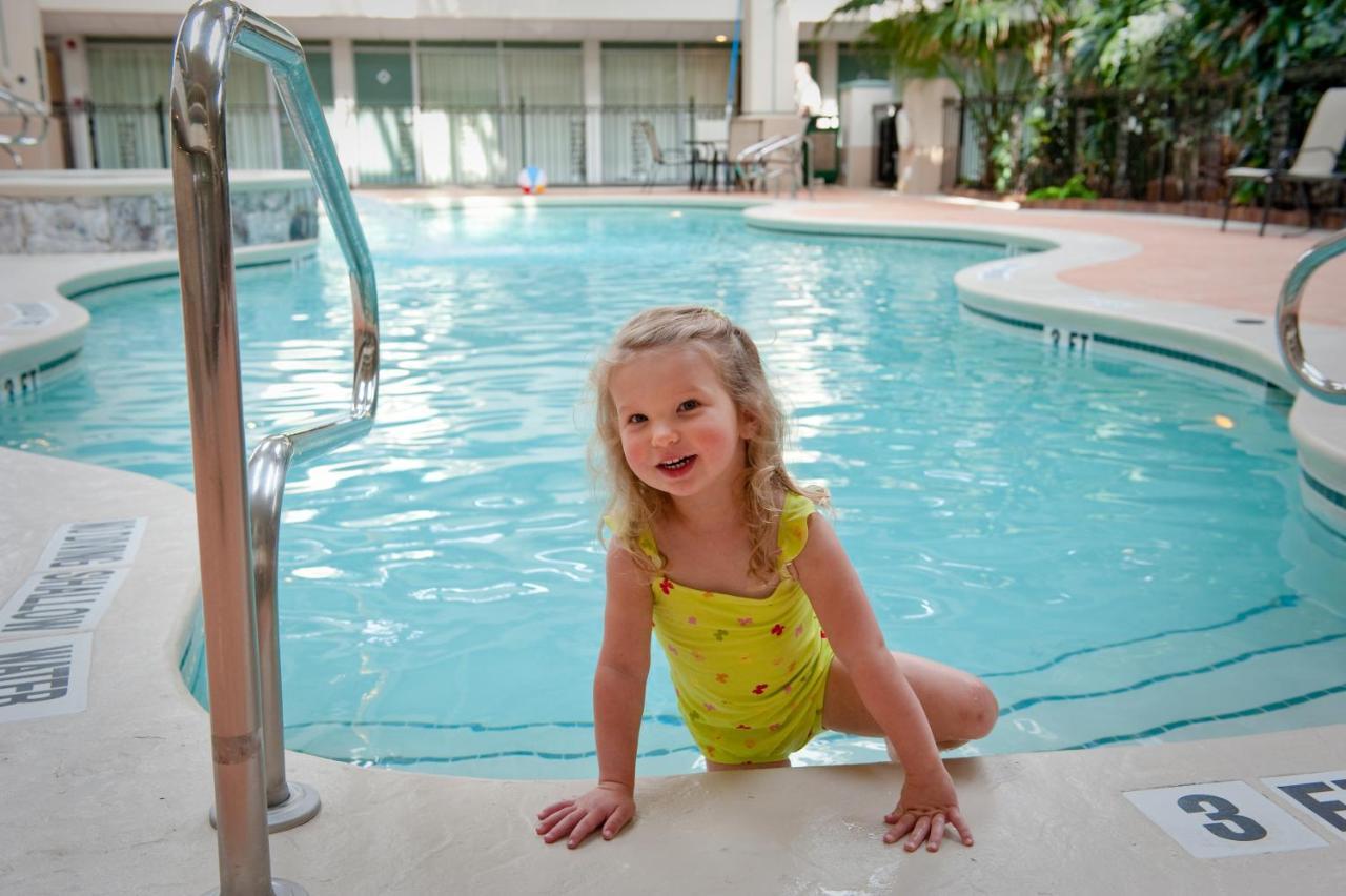 Ramada By Wyndham & Conference Center 3* State College