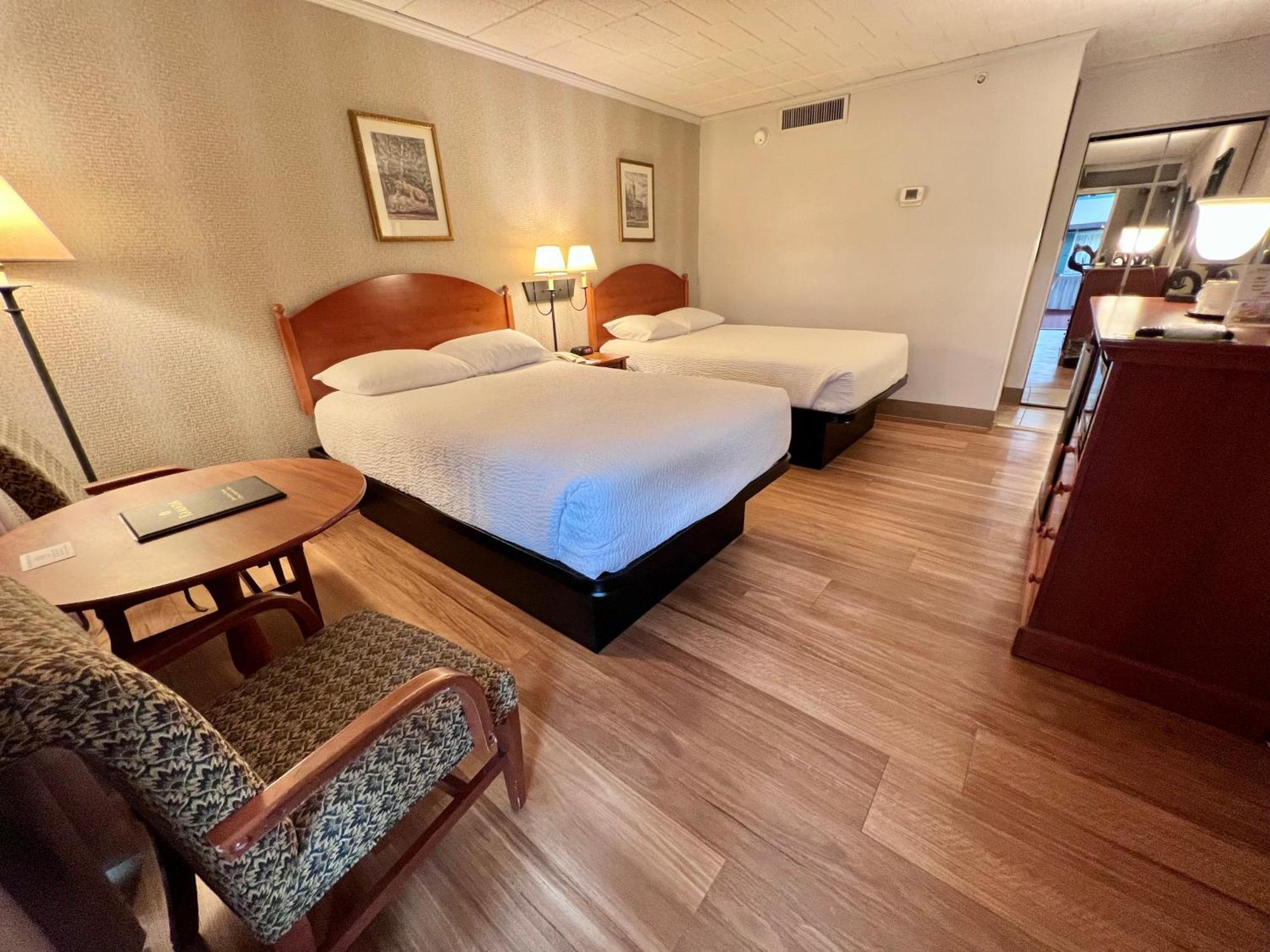 Ramada By Wyndham & Conference Center Hotel