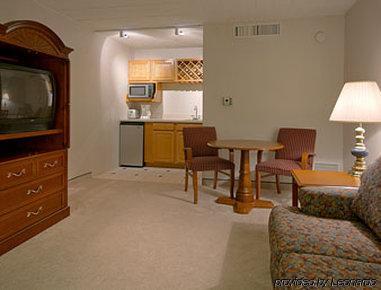 Hotel Ramada By Wyndham & Conference Center