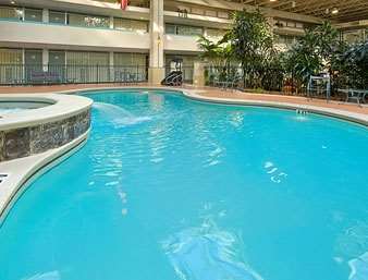 Ramada By Wyndham & Conference Center State College