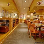 Ramada By Wyndham State College Hotel & Conference Center 